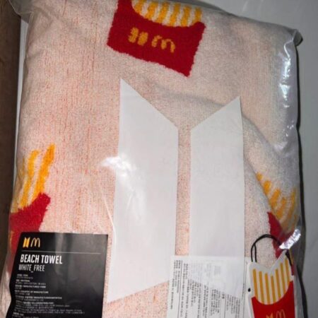 BTS&McDonald's - Beach Towel