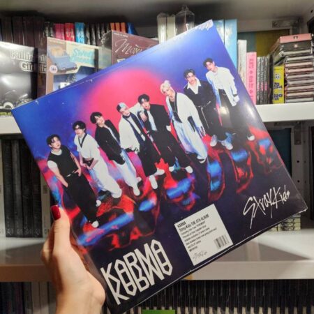 Вінілова платівка Stray Kids «KARMA» — 4-й студійний альбом гурту