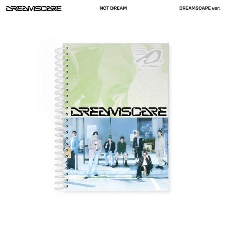 NCT DREAM — альбом DREAMSCARE, версія DREAMSCAPE: сім учасників гурту на обкладинці блокнота на спіралі